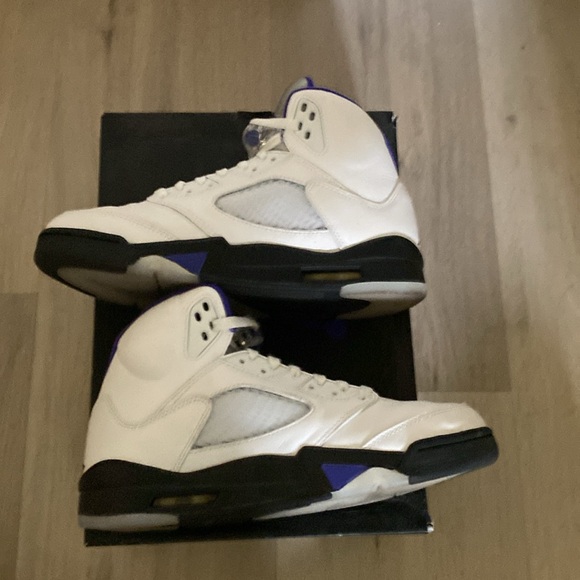 Air jordan concord size 8.5 - Picture 3 of 5